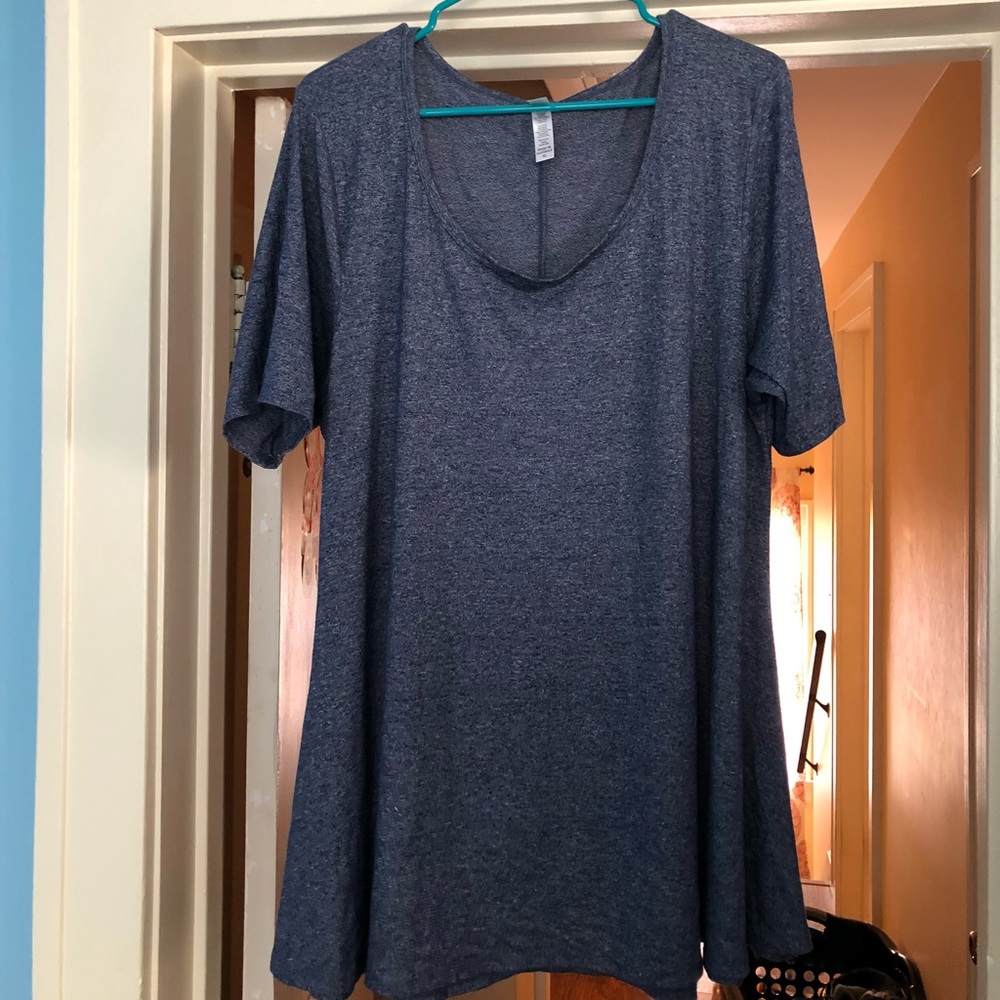 Blue Lularoe Perfect T